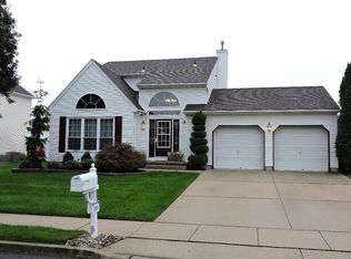 57 Jennifer Ln, Burlington, NJ 08016