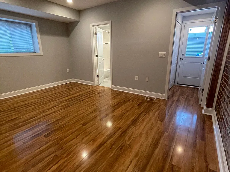 1221 Otis Pl NW #1 — Photo 15