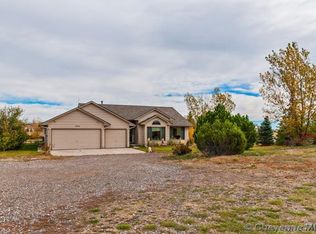 9915 Powderhouse Rd, Cheyenne, WY 82009