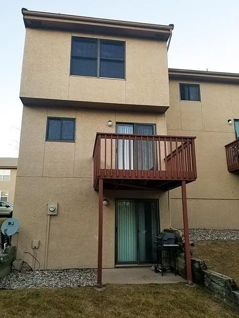Building Photo - 2163 Austrian Way