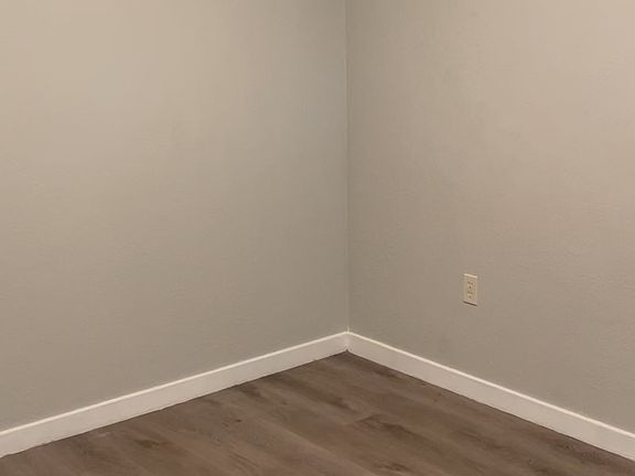 3rd image of 351 N Stockton St