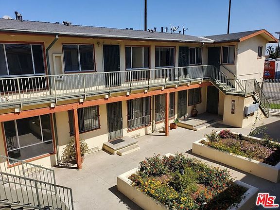 2nd image of 7521 Crenshaw Blvd