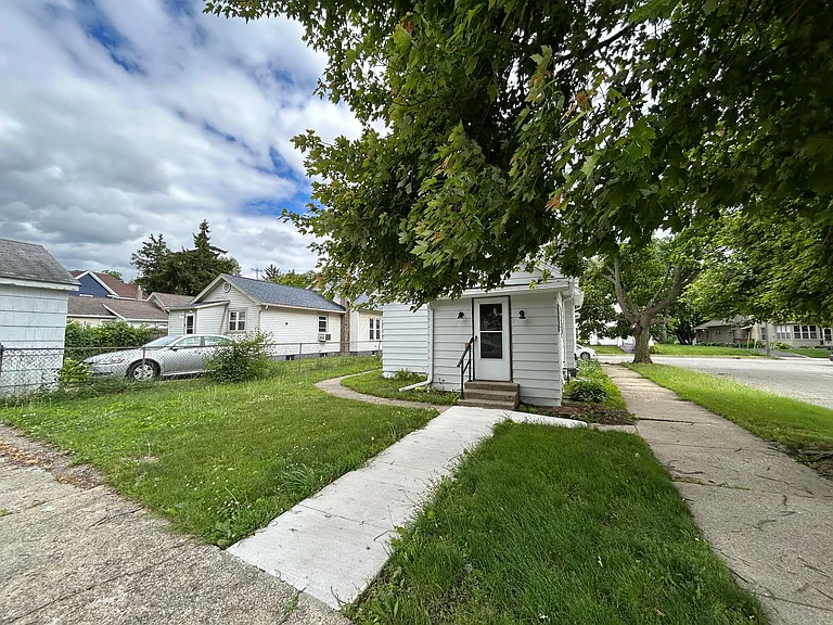 500 E Ganson St — Photo 51