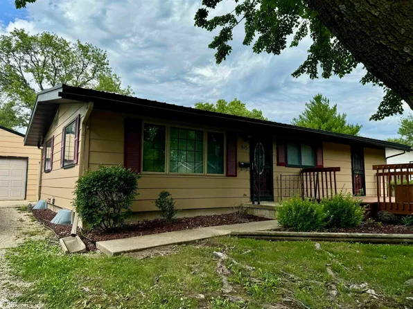 915 E South St, Winterset, IA 50273
