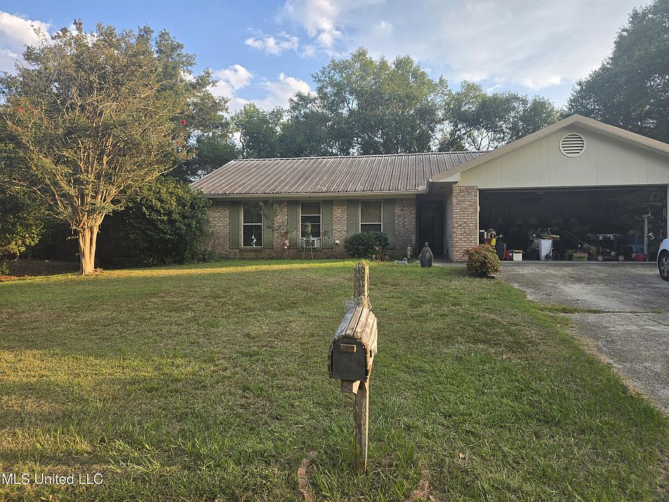 1st image of 15303 Northwood Hills Dr