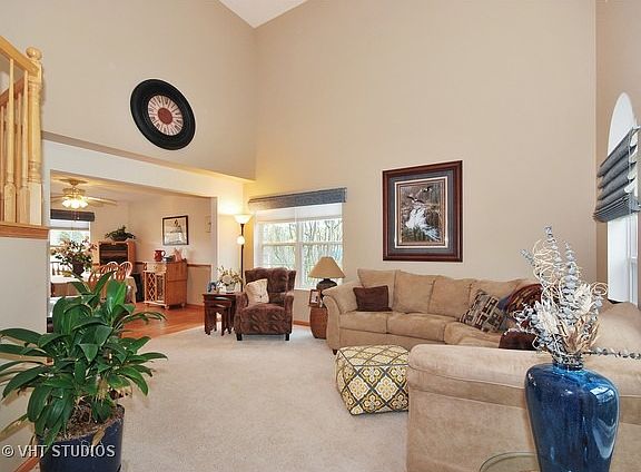 4th image of 165 Whispering Oaks Ct
