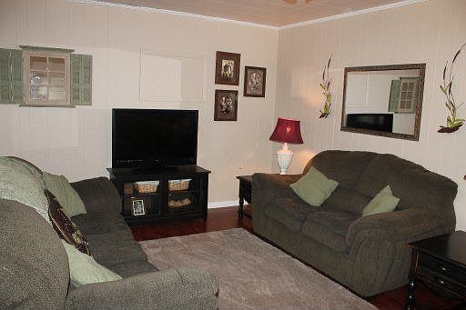 3rd image of 4741 Porter Cir