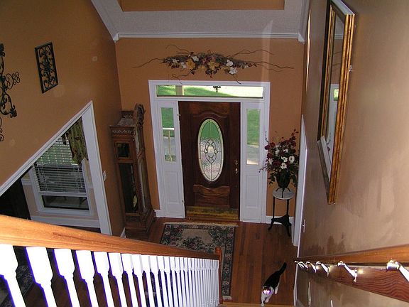 foyer 9.9 X 15.4