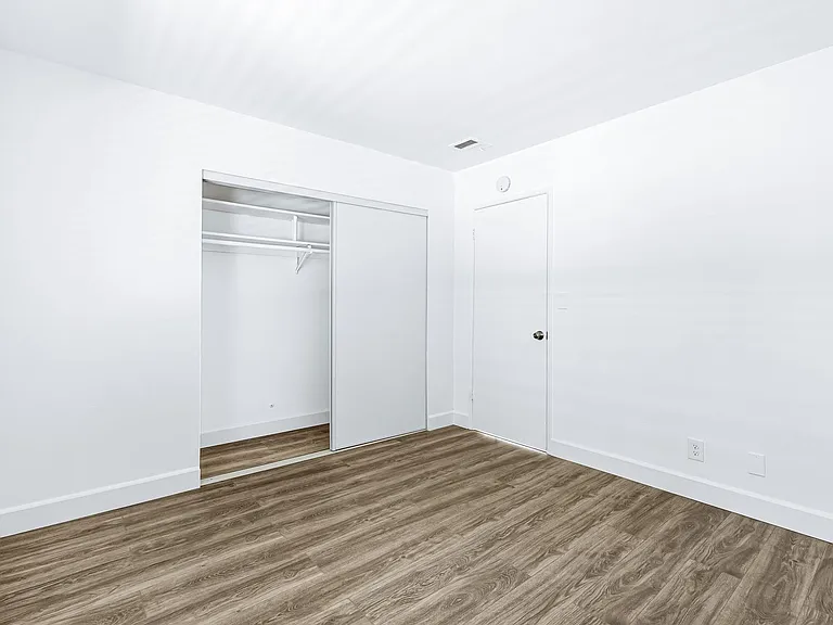 55110 Airlane Dr #2A — Photo 7