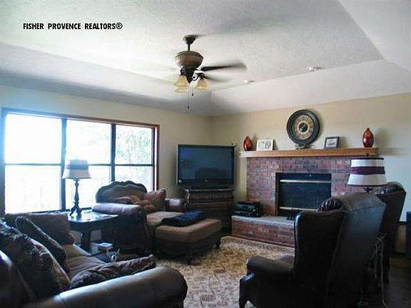 3rd image of 1123 S Mansfield Dr