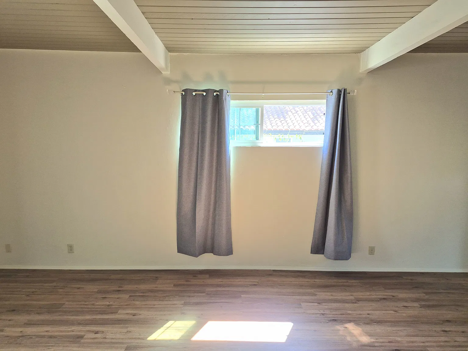 Studio, 575 sqft, $1,625 — Photo 3