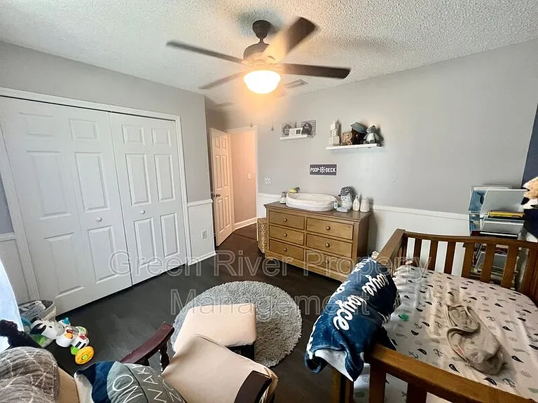 3352 Shelley Dr — Photo 29
