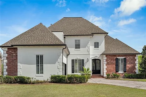 150 Pinehurst Ct Photo 1