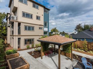 5321 NE Irving St, Portland, OR 97213