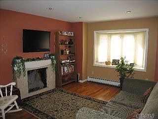 2nd image of 5 Birch Pl