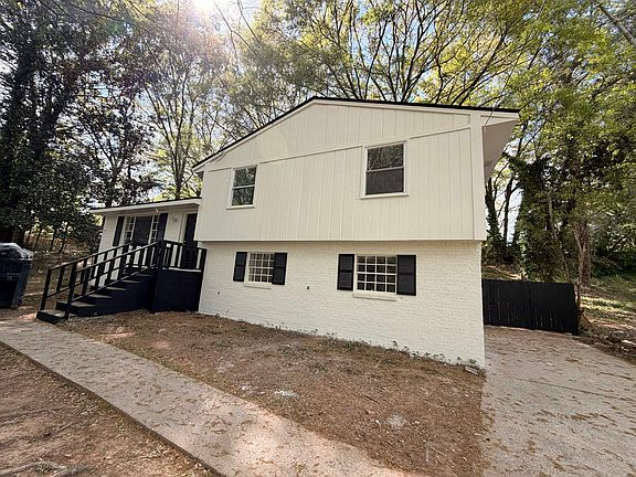5th image of 1636 Del Rio Way