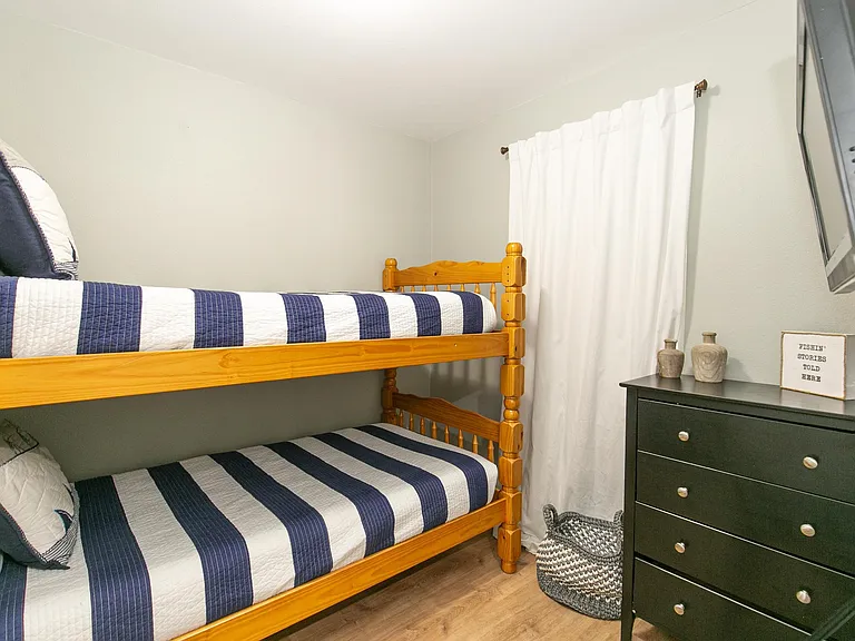 104 Cove E #103 — Photo 3