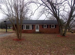 220 Bradley Rd, Ellenboro, NC 28040