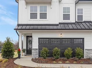 4013 Easton Ridge Ln, Charlotte, NC 28226