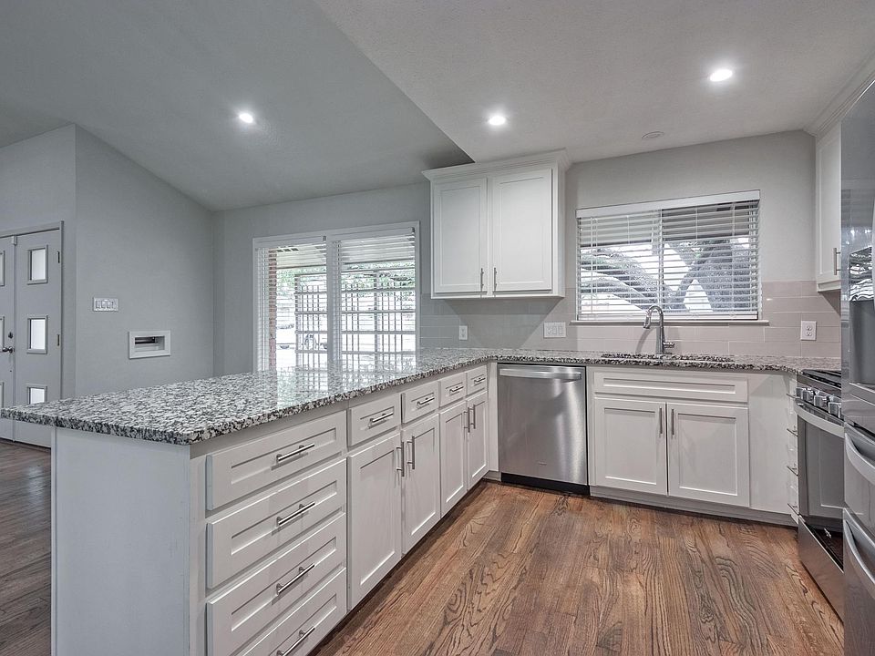 1st image of 7025 Briarmeadow Dr