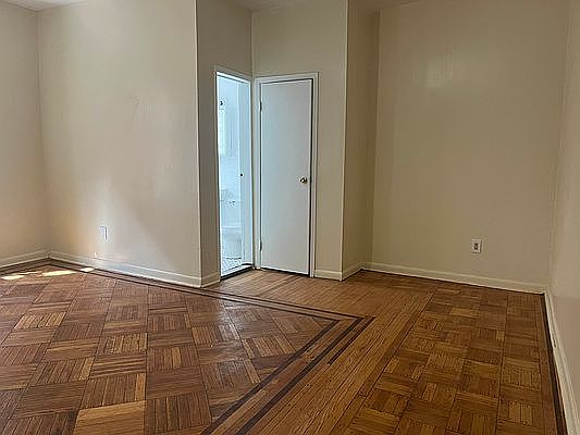 5th image of 795 Saint Nicholas Ave APT 7E