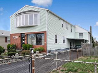 397 Warren Ave, East Providence, RI 02914