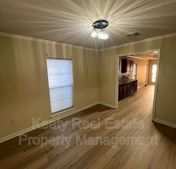 1510 S Patout St — Photo 5