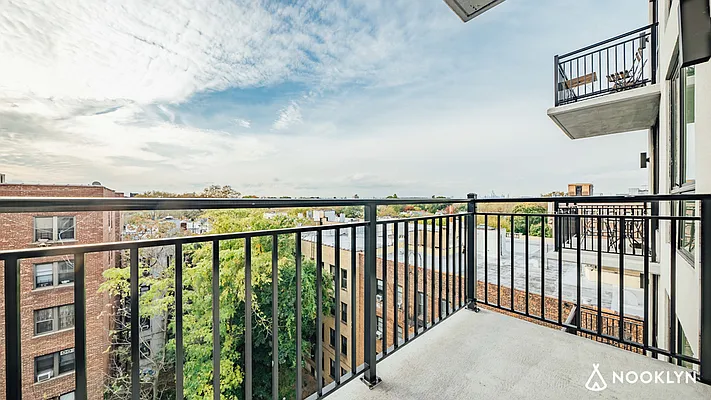 Rented by Nooklyn NYC LLC | media 37