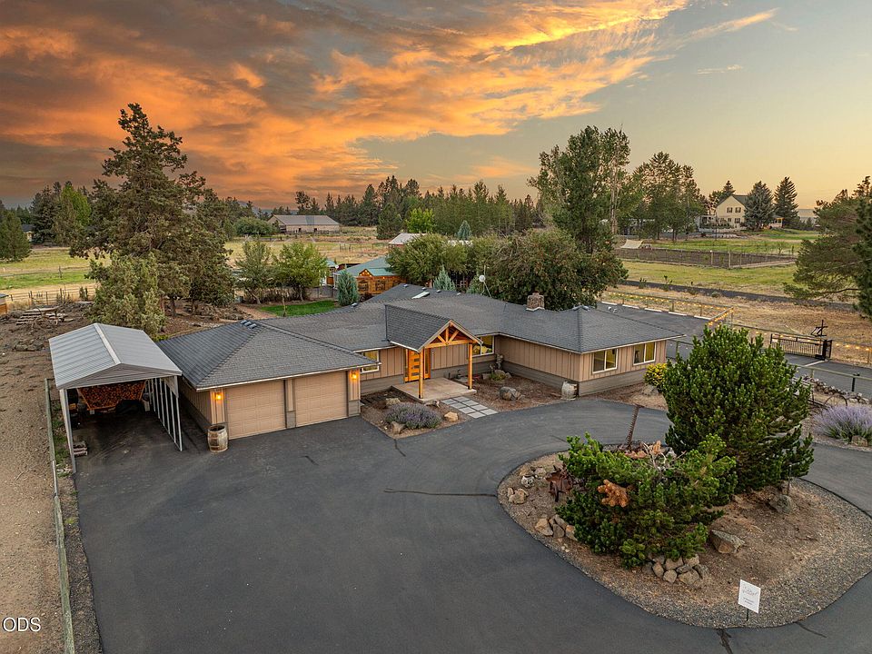 1st image of 21785 Coyote Dr