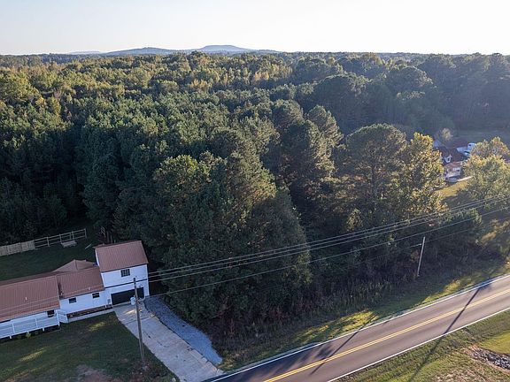 3rd image of 436 Will Raby Rd