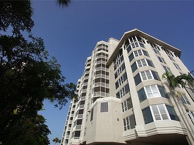 5th image of 6620 Estero Blvd #702
