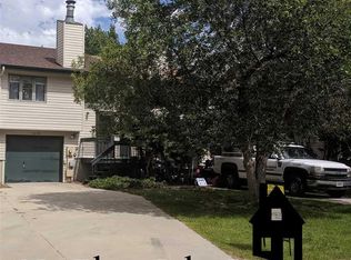 3225 Herrington Dr, Casper, WY 82604