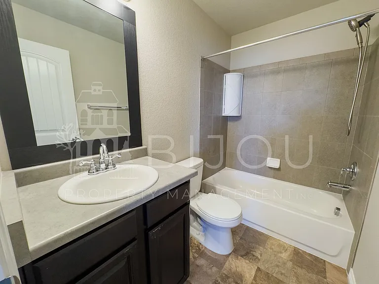 10881 Aliso Dr — Photo 23