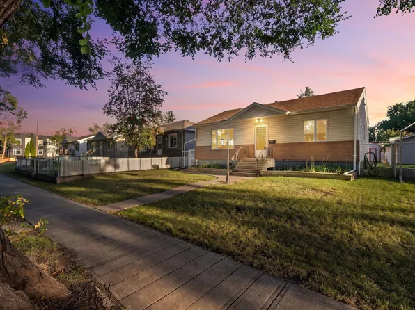 9719 65th Ave NW, Edmonton, AB T6E 0K5