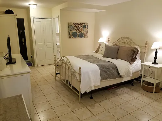 Rented by Brooklyn Bridge | media 36