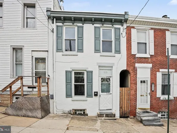 115 Hermit St, Philadelphia, PA 19127
