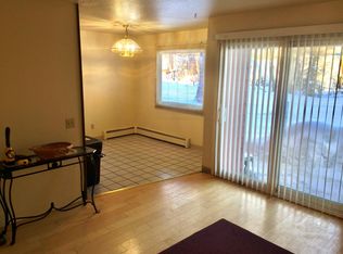 841 E 75th Ct, Anchorage, AK 99518