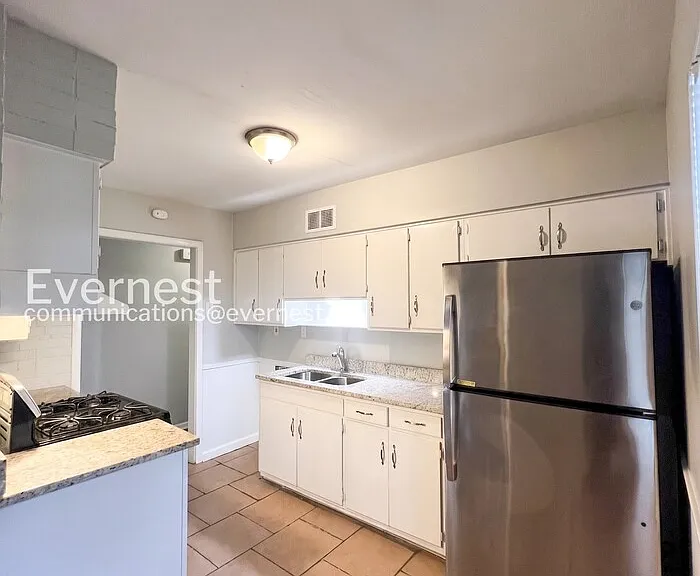 856 White Clover Ln — Photo 7