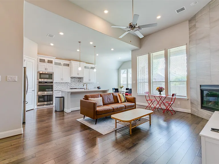 3920 Bentgrass Rd — Photo 8