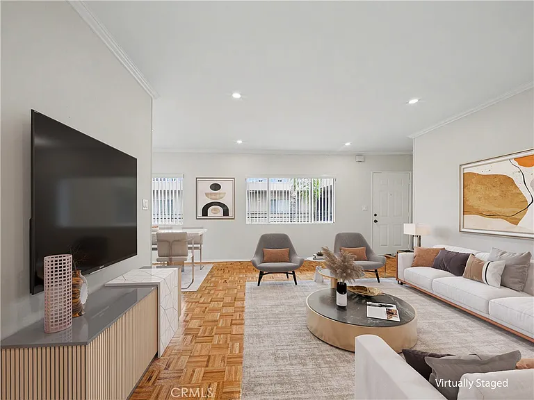 6342 Morse Ave — Photo 5