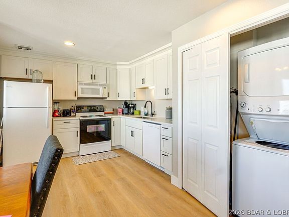 3rd image of 1103 Passover Rd #Q-6