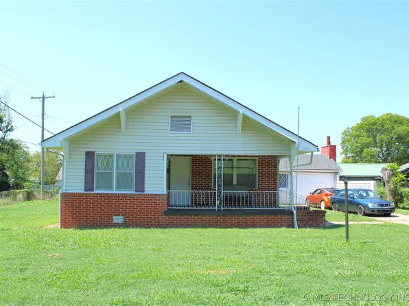 309 N 12th St, Henryetta, OK 74437