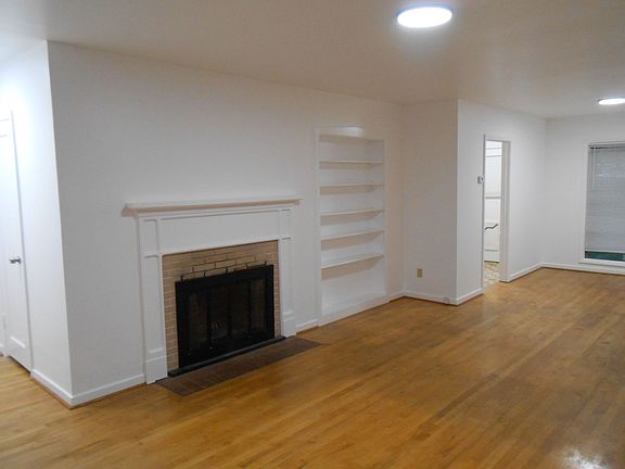 4th image of 2510 Humphrey Ave