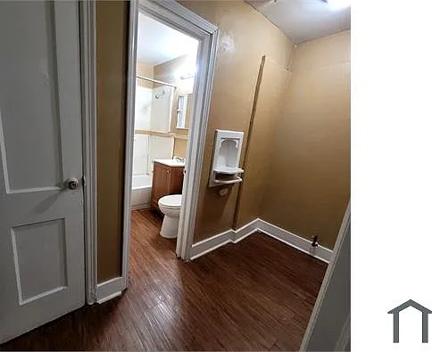 844 Leon Pl — Photo 4