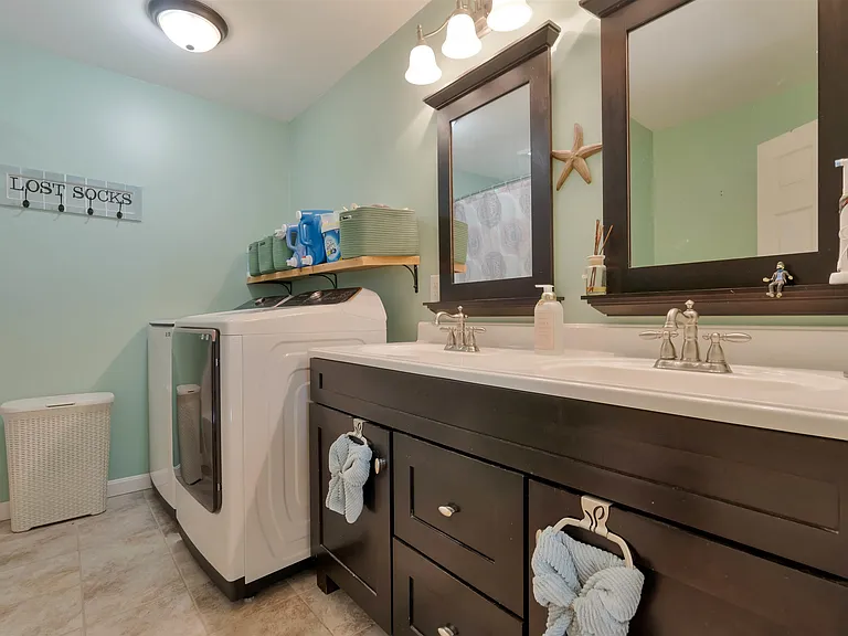 77 Barkers Pond Rd — Photo 18