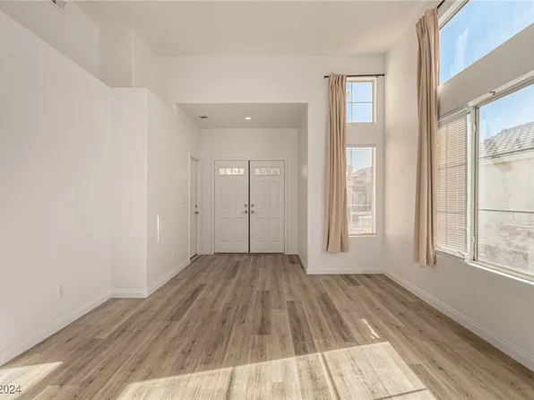 5855 Rose Sage St, North Las Vegas, NV 89031