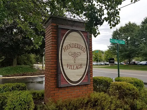 1903 Willoway Cir N Photo 1