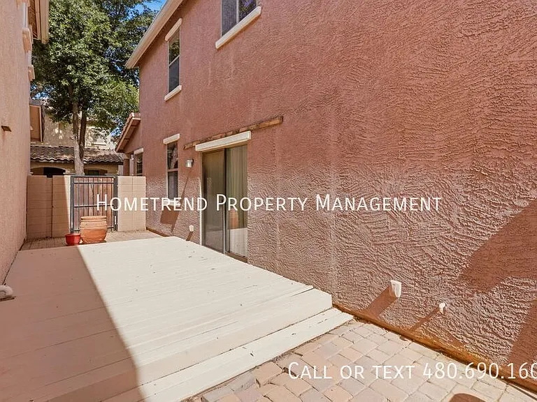 3855 E Santa Fe Ln — Photo 15