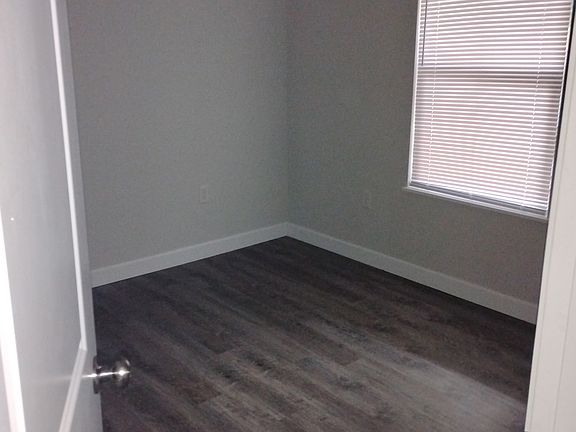 4th image of 510 E Johnson Ave #B