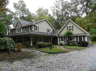 1935 Arnold Rd, York, PA 17408